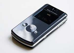 Sony Ericsson W518i