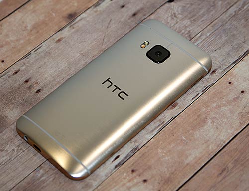 HTC One M9